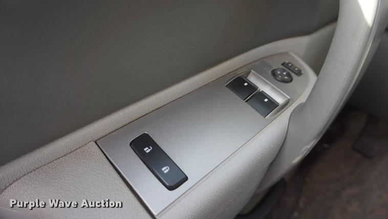 image for item DF1555 2011 Chevrolet Silverado 1500 pickup truck