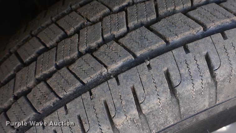 image for item DF1555 2011 Chevrolet Silverado 1500 pickup truck