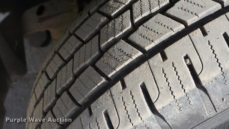 image for item DF1555 2011 Chevrolet Silverado 1500 pickup truck