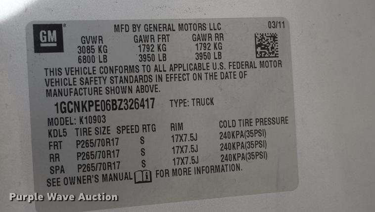 image for item DF1555 2011 Chevrolet Silverado 1500 pickup truck