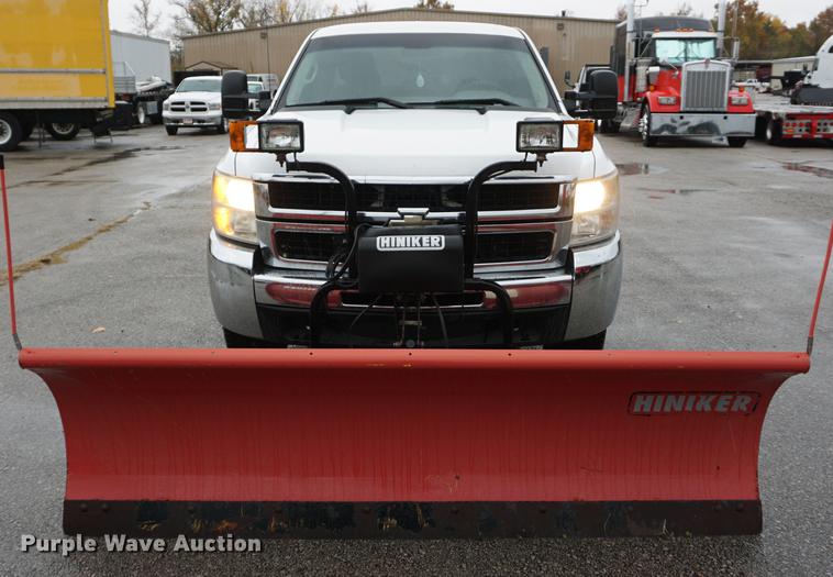 image for item DF1575 2009 Chevrolet Silverado 2500HD Ext. Cab pickup truck