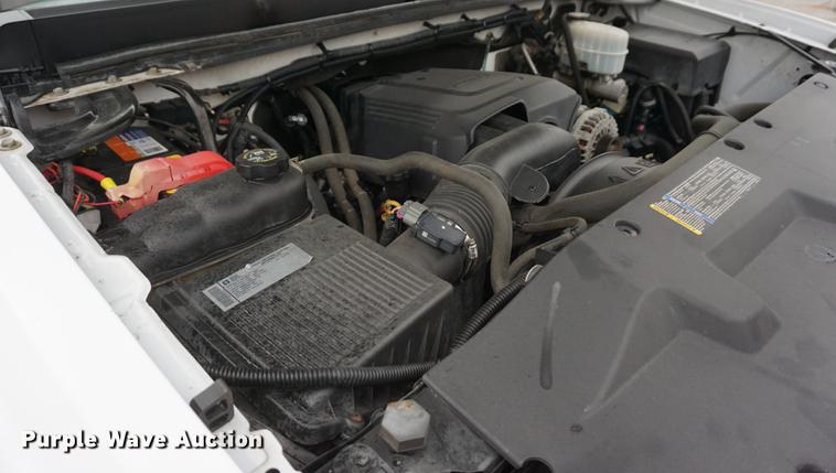 image for item DF1575 2009 Chevrolet Silverado 2500HD Ext. Cab pickup truck