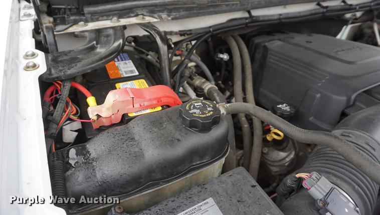 image for item DF1575 2009 Chevrolet Silverado 2500HD Ext. Cab pickup truck