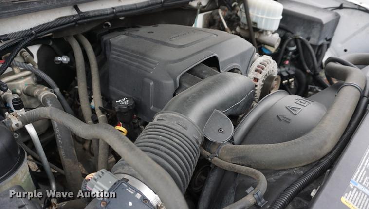 image for item DF1575 2009 Chevrolet Silverado 2500HD Ext. Cab pickup truck