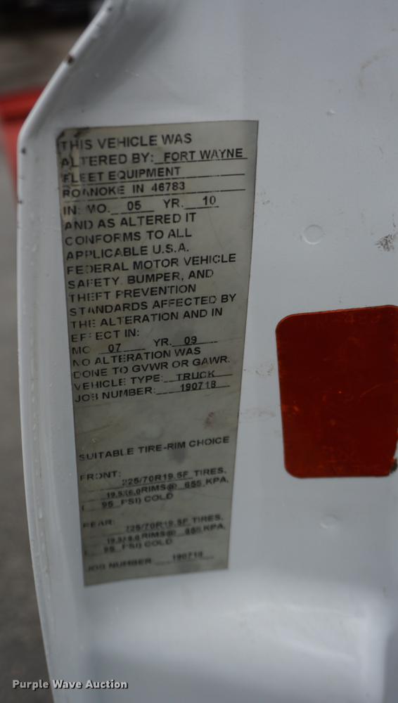 image for item DF1575 2009 Chevrolet Silverado 2500HD Ext. Cab pickup truck