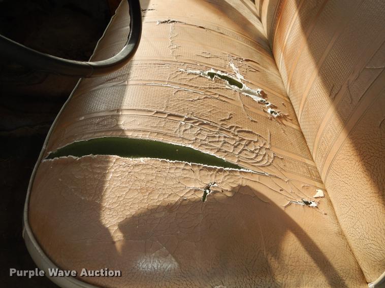 image for item DF1910 1969 Ford F350 flat dump bed pickup truck