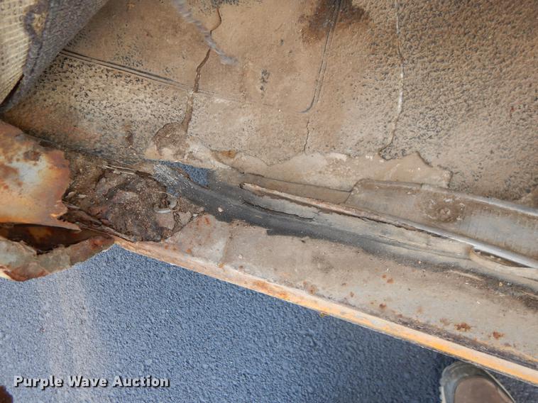 image for item DF1910 1969 Ford F350 flat dump bed pickup truck