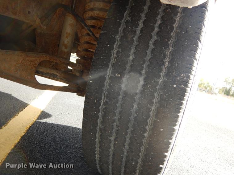 image for item DF1910 1969 Ford F350 flat dump bed pickup truck