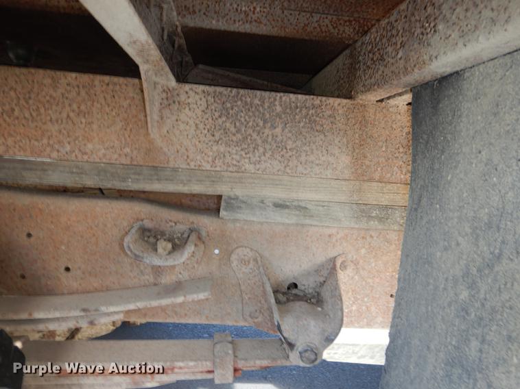 image for item DF1910 1969 Ford F350 flat dump bed pickup truck