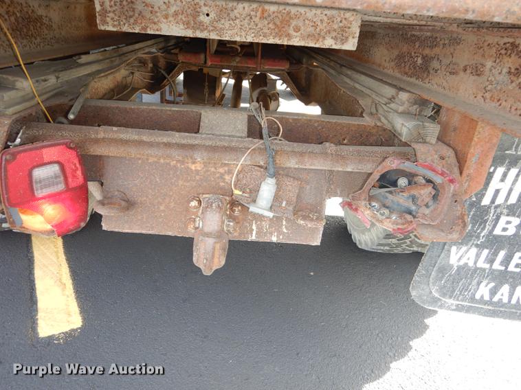 image for item DF1910 1969 Ford F350 flat dump bed pickup truck