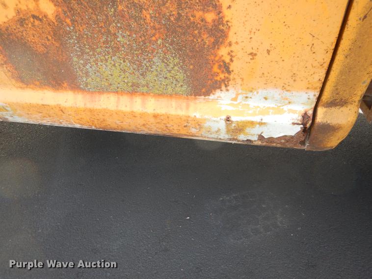 image for item DF1910 1969 Ford F350 flat dump bed pickup truck