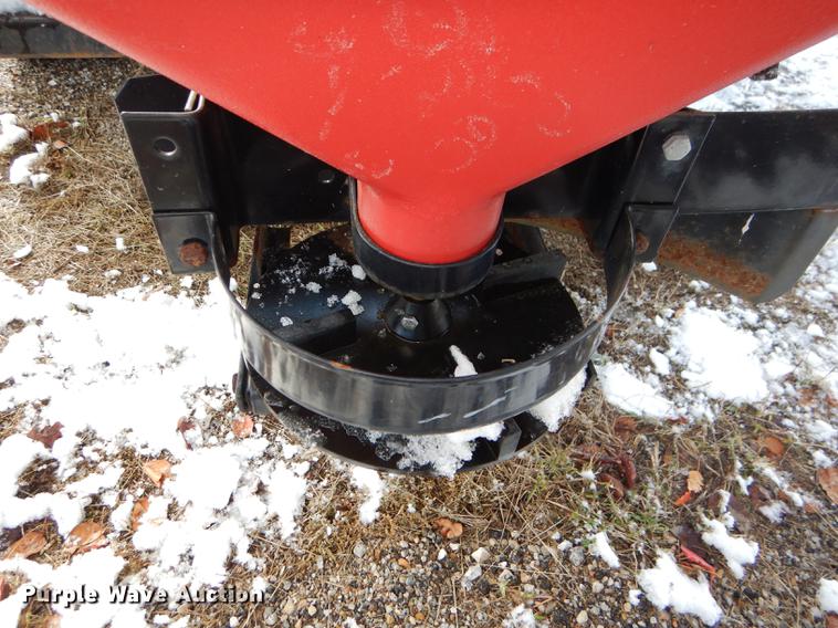 image for item DF1962 2005 Chevrolet Silverado 2500HD flatbed pickup truck