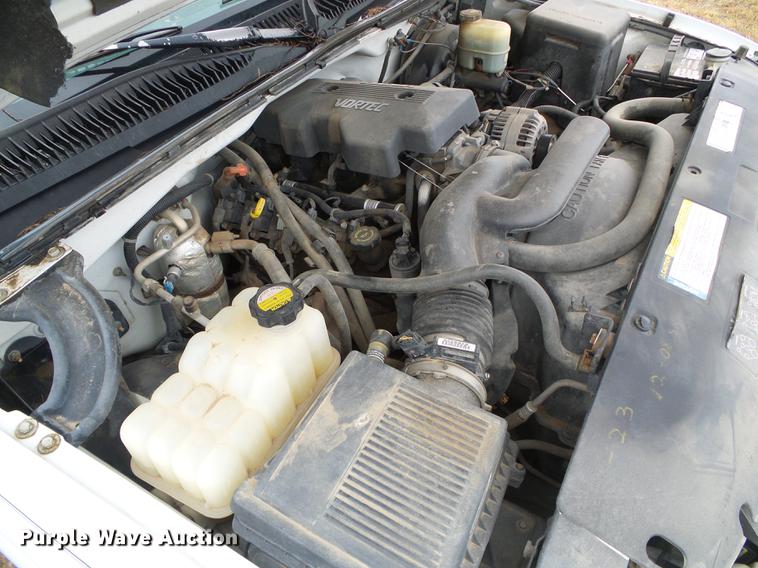 image for item DF2816 1999 Chevrolet Silverado 1500 Ext. Cab pickup truck