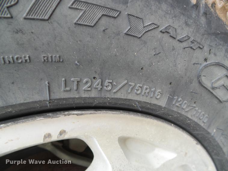 image for item DF2816 1999 Chevrolet Silverado 1500 Ext. Cab pickup truck