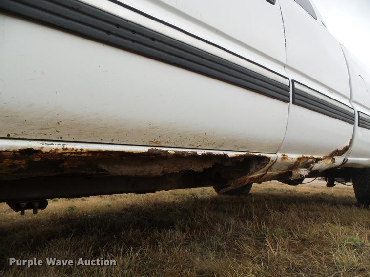 image for item DF2816 1999 Chevrolet Silverado 1500 Ext. Cab pickup truck