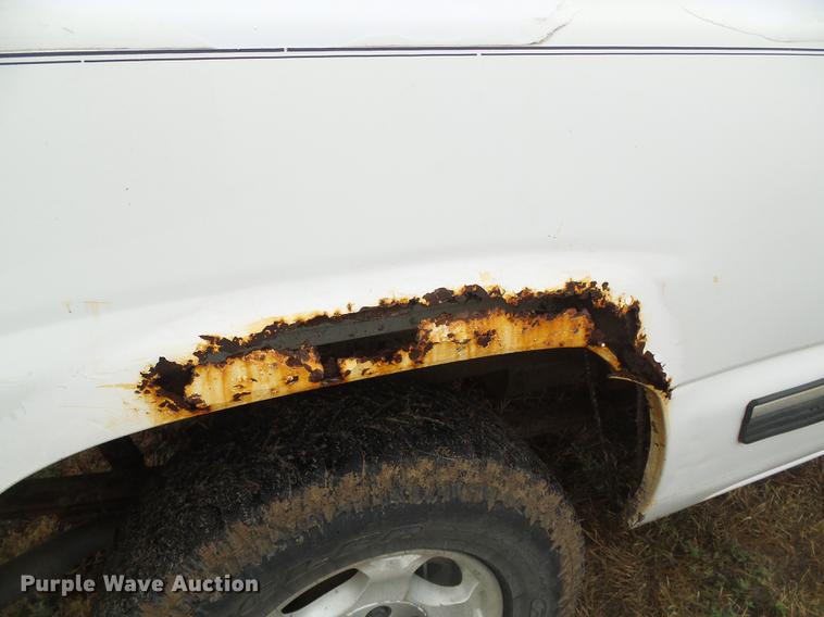 image for item DF2816 1999 Chevrolet Silverado 1500 Ext. Cab pickup truck