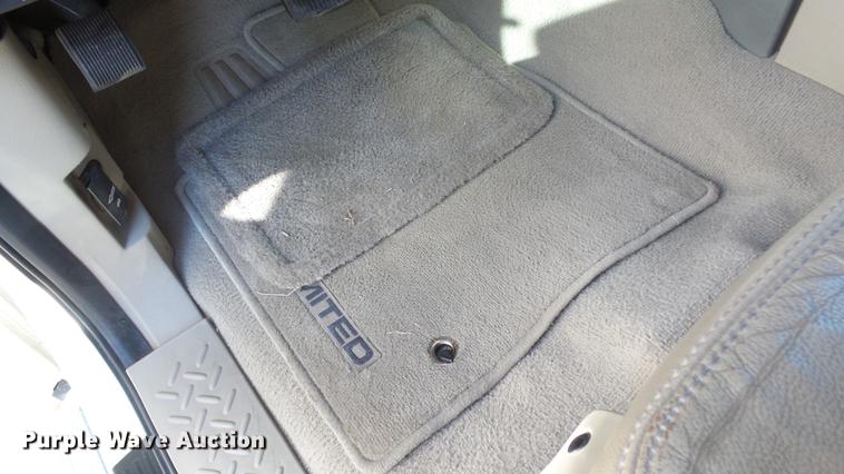 image for item DG2760 2008 Ford F150 Limited SuperCrew pickup truck