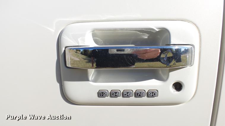 image for item DG2760 2008 Ford F150 Limited SuperCrew pickup truck