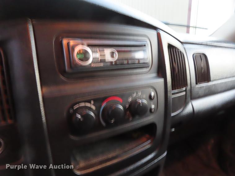 image for item DN9162 2003 Dodge Ram 3500 Quad Cab pickup truck