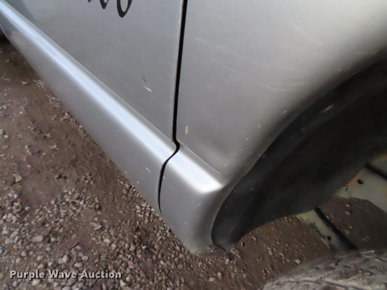 image for item DN9162 2003 Dodge Ram 3500 Quad Cab pickup truck