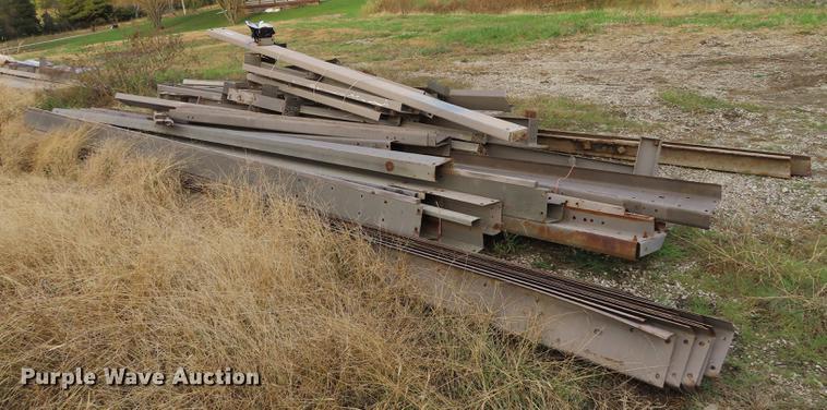 image for item DN9168 Building frame