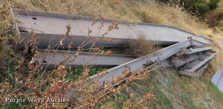 image for item DN9168 Building frame