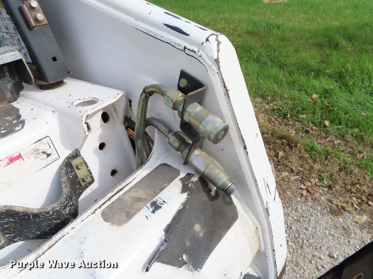 image for item DN9194 1993 Bobcat 853 skid steer