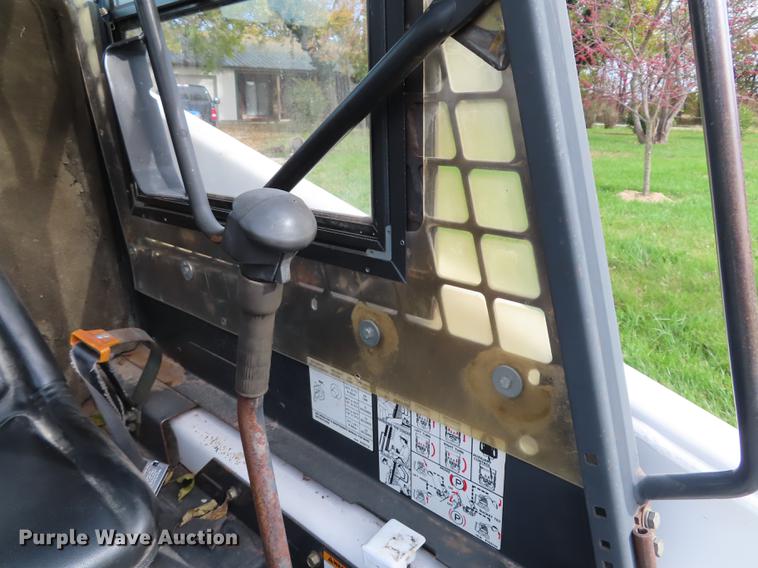 image for item DN9194 1993 Bobcat 853 skid steer