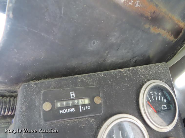 image for item DN9194 1993 Bobcat 853 skid steer