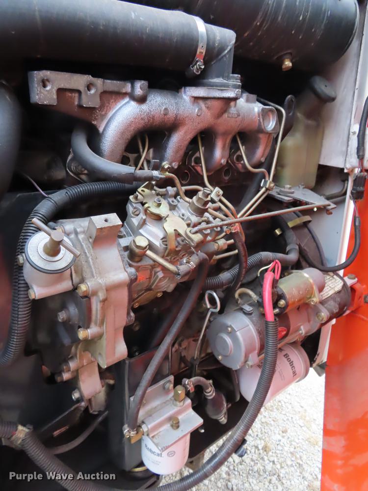 image for item DN9194 1993 Bobcat 853 skid steer