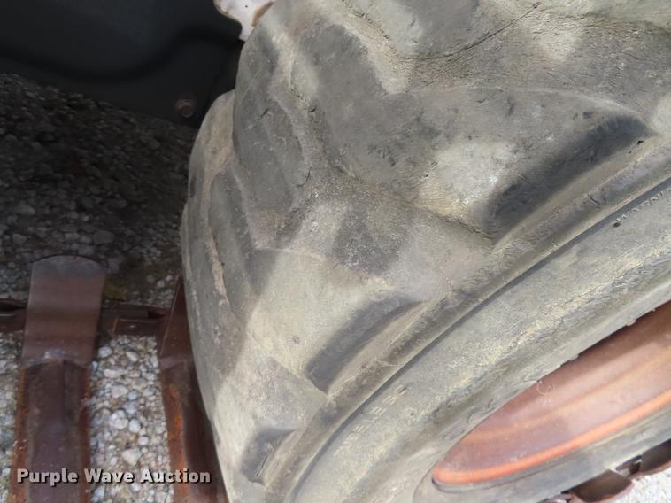 image for item DN9194 1993 Bobcat 853 skid steer