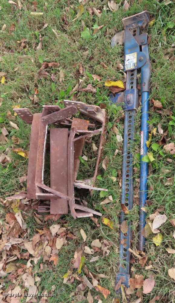 image for item DN9194 1993 Bobcat 853 skid steer