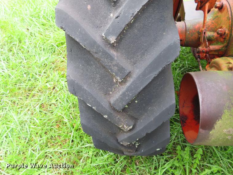 image for item DN9205 Case DC tractor