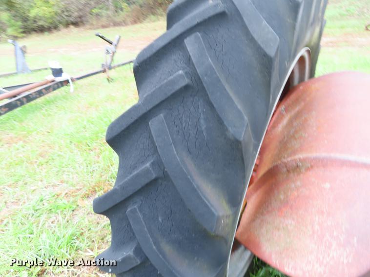 image for item DN9205 Case DC tractor