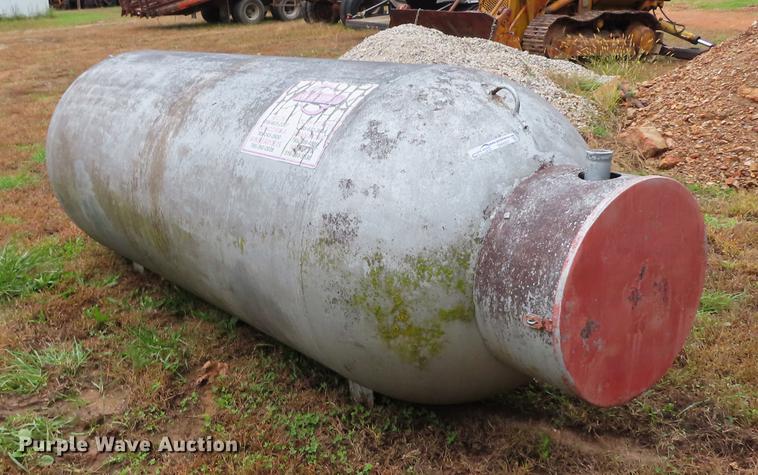 image for item DN9207 Propane tank