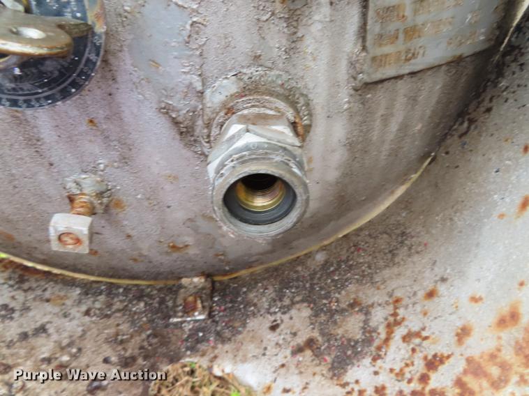 image for item DN9207 Propane tank
