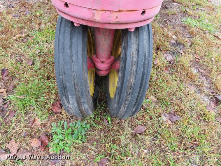 image for item DN9208 Massey-Harris 22 tractor