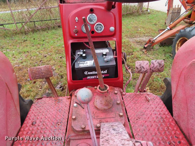 image for item DN9208 Massey-Harris 22 tractor