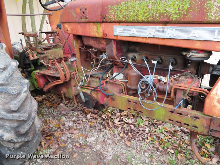 image for item DN9209 McCormick Farmall 504 tractor