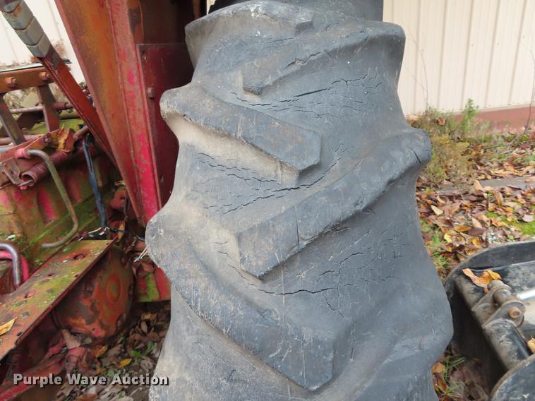 image for item DN9209 McCormick Farmall 504 tractor