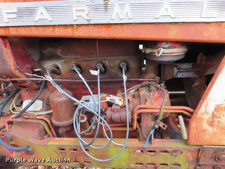 image for item DN9209 McCormick Farmall 504 tractor