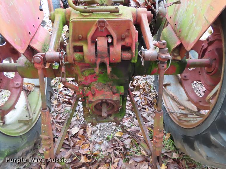 image for item DN9209 McCormick Farmall 504 tractor