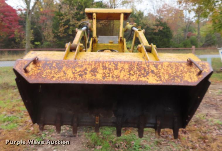 image for item DN9210 John Deere 2010 track loader