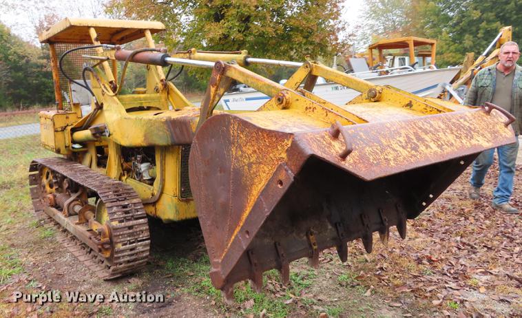 image for item DN9210 John Deere 2010 track loader