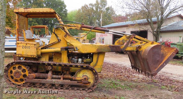 image for item DN9210 John Deere 2010 track loader