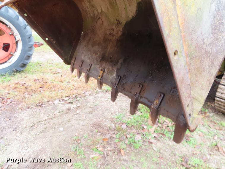 image for item DN9210 John Deere 2010 track loader