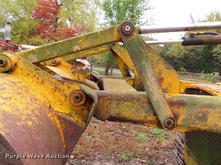 image for item DN9210 John Deere 2010 track loader