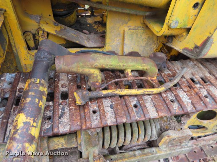 image for item DN9210 John Deere 2010 track loader