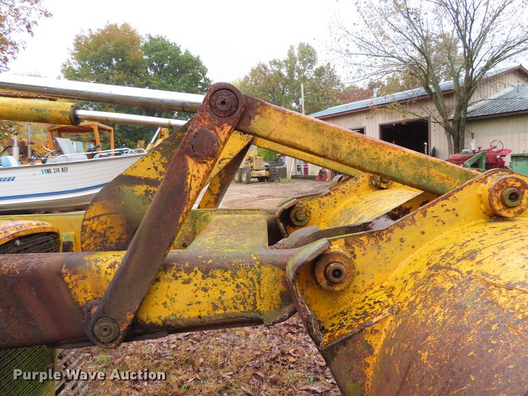 image for item DN9210 John Deere 2010 track loader