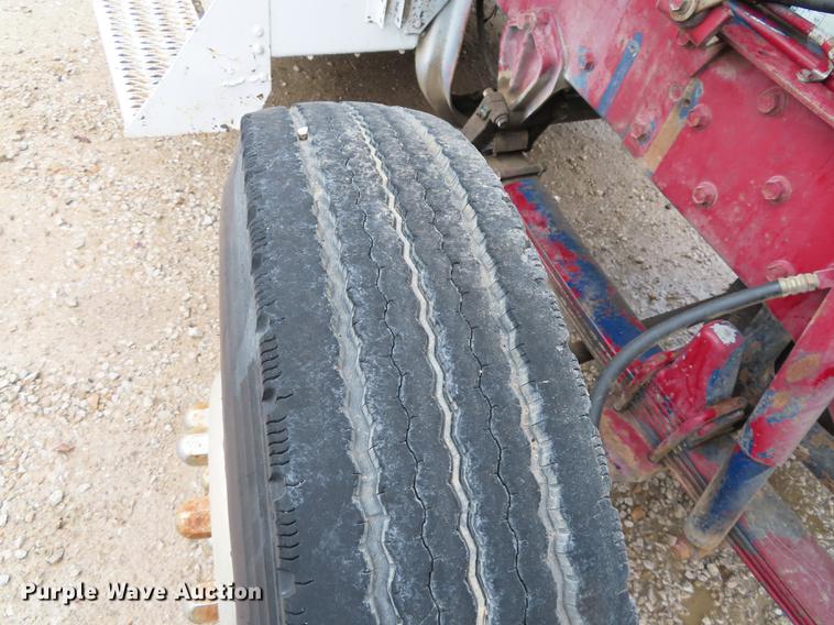 image for item DN9219 1982 Kenworth W900 wrecker truck